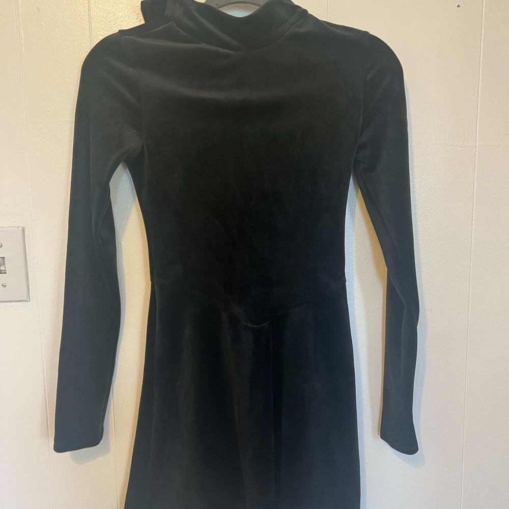 Elegant Black Velvet Dress